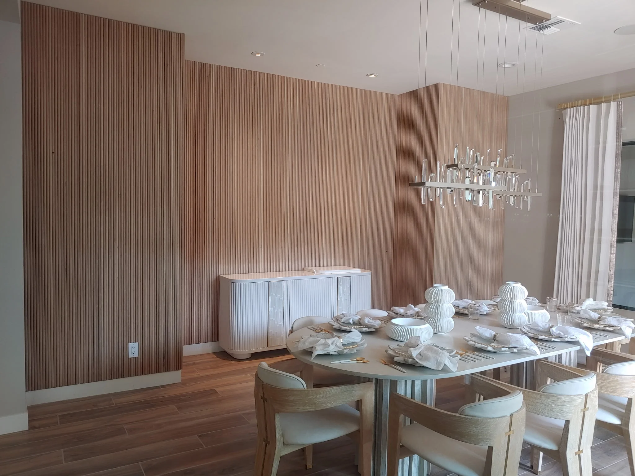 Feature wall half round white oak in Rio Verde, AZ